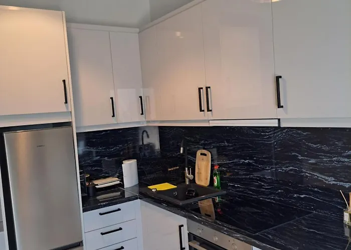 Apartman Avras Experience 8 *